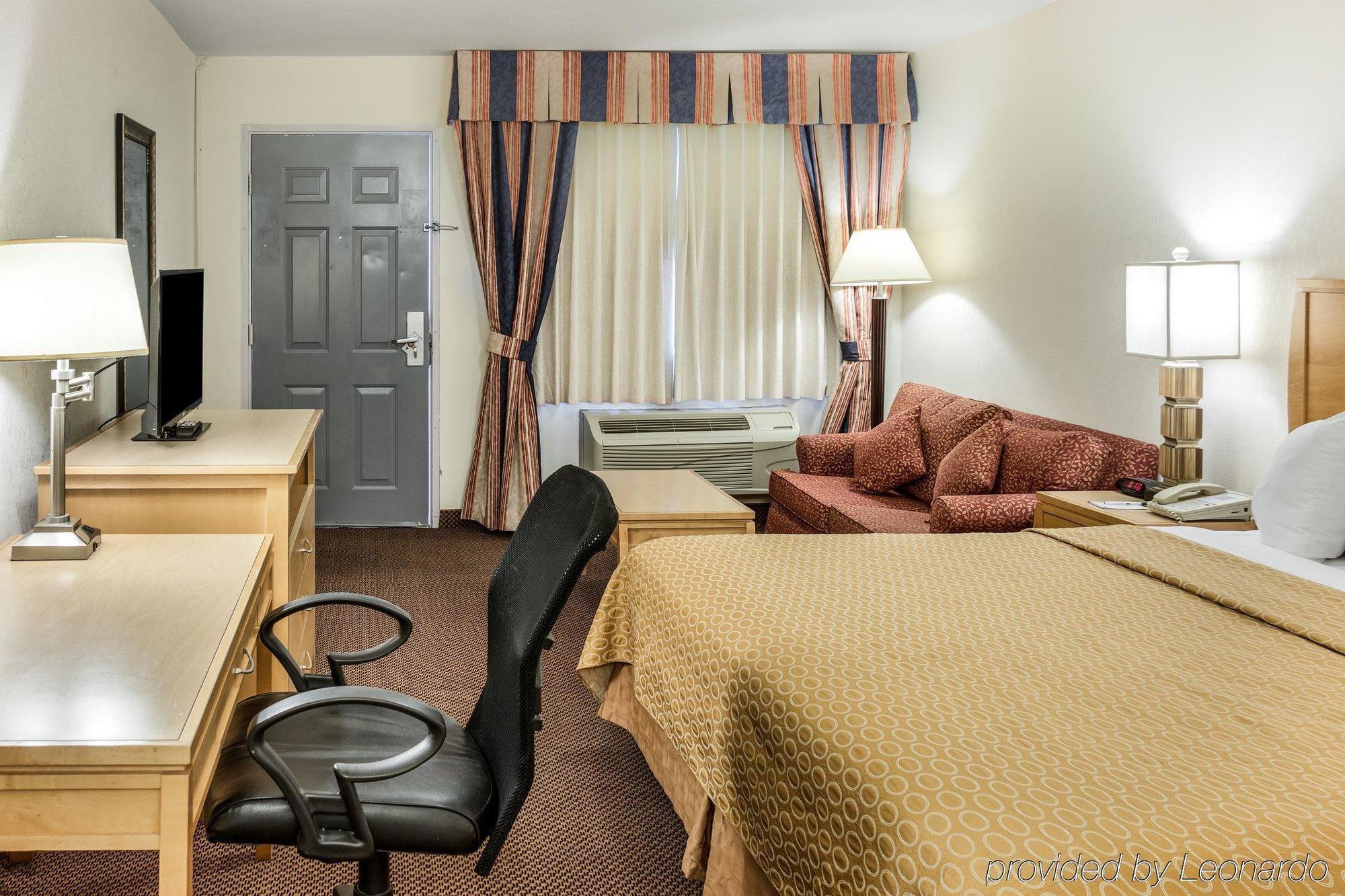 Desert Sands Inn & Suites Albuquerque Extérieur photo